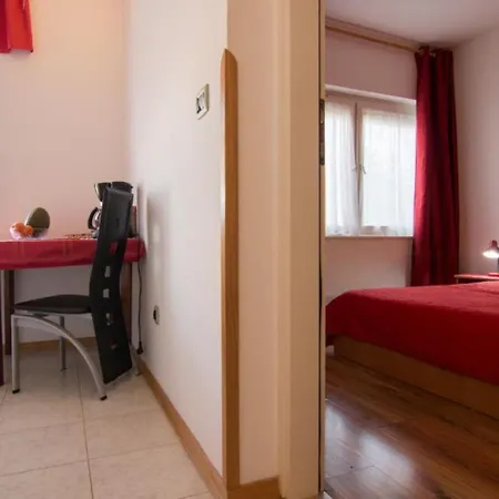 Nada - With Private Pool Apartment Fazana
