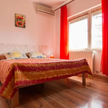 Nada - With Private Pool * Fazana