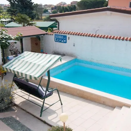 Nada - With Private Pool Apartment Fazana