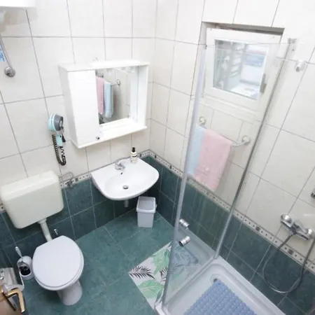 Apartment Nada - With Private Pool Fazana