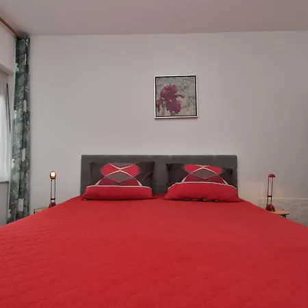 Apartman Nada *
