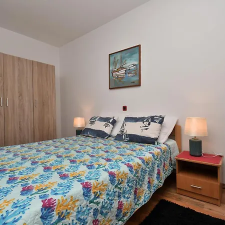 Nada Apartman *