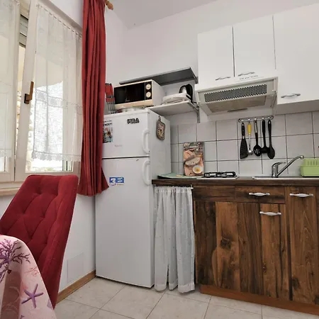 Nada Appartement Fažana