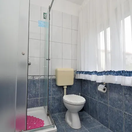 Nada - With Private Pool Apartament Fažana