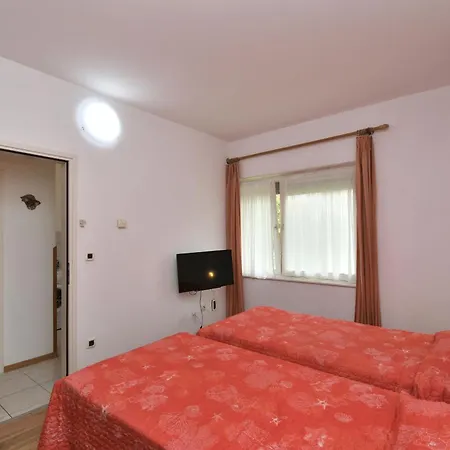 Apartament Nada - With Private Pool