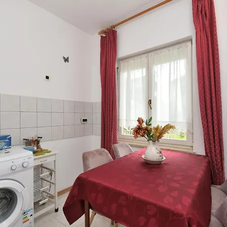Apartament Nada - With Private Pool *