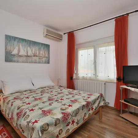 Nada - With Private Pool Apartament